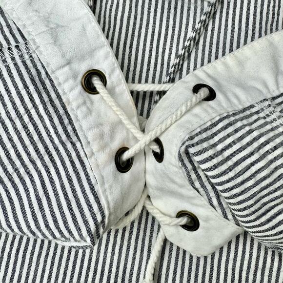 Alice & UO Striped Tie Up Vest Tank Top Size XS - Picture 3 of 8